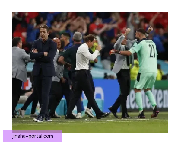 格雷戈里奇因公平竞赛行为获赞 裁判阿泰金因判罚遭到批评